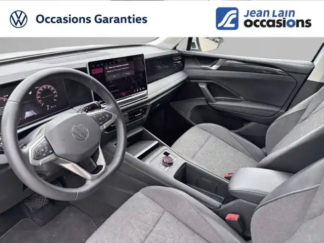 Volkswagen Tiguan 1.5 etsi 130ch dsg7 — photo 13