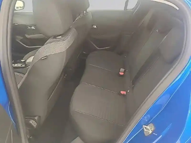 Peugeot 208 electrique 50 kwh 136ch — photo 12
