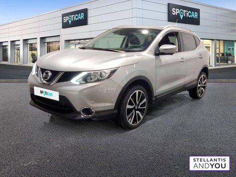 Nissan Qashqai 1.2 dig-t 115 xtronic tekna