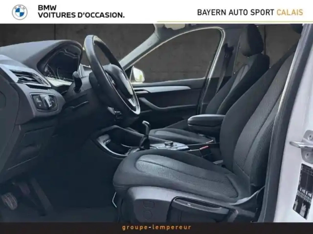 Bmw X1 sdrive16d 116ch lounge — photo 9