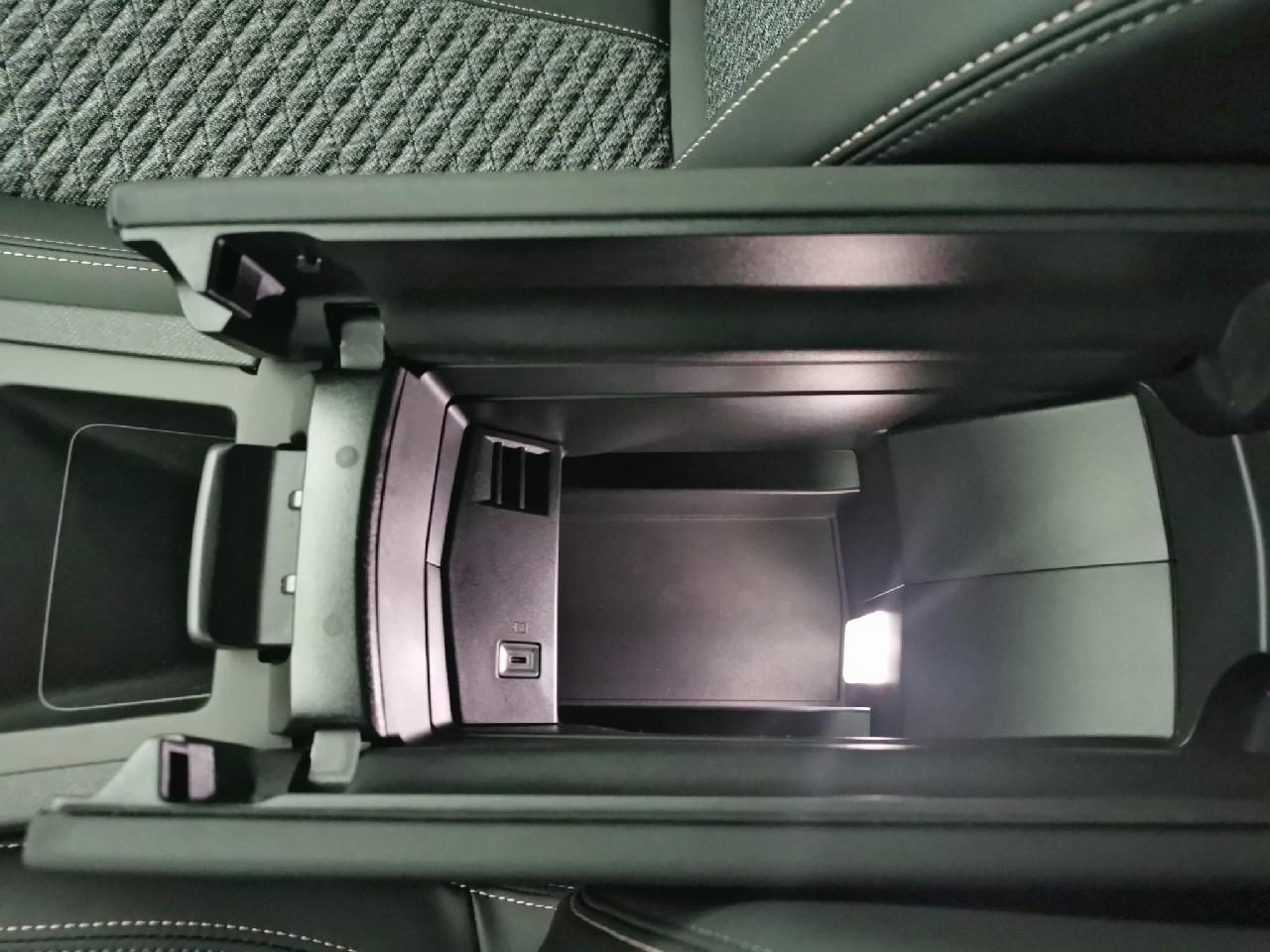 Peugeot 308 sw hybrid 145 e-dcs6 allure — photo 25