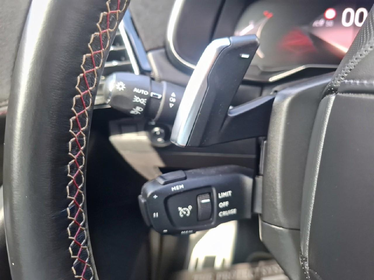 Ds Ds 7 crossback bluehdi 130ch performance line + automatique — photo 16