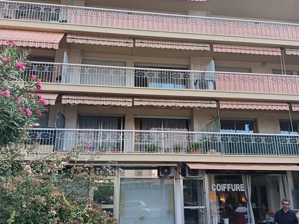 Appartement F4 Nice Cimiez de 111 m2
