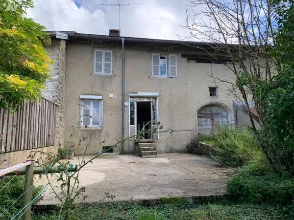Maison 9 pièces 223 m²