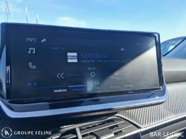 Peugeot 208 1.2 puretech 100ch s&amp;s active — photo 14