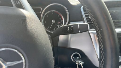 Mercedes Classe GL 350 3.0 CDI V6 4Matic 258 - Excecutive – 2014 – 200991 km – Diesel – Boîte Automatique — photo 11