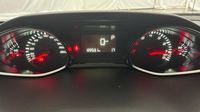 Peugeot 308 1.2 PureTech 130ch E6.c S&S Style EAT8 — photo 10