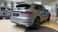 Porsche Cayenne 4.0 V8 680ch Turbo S E-Hybrid — photo 5