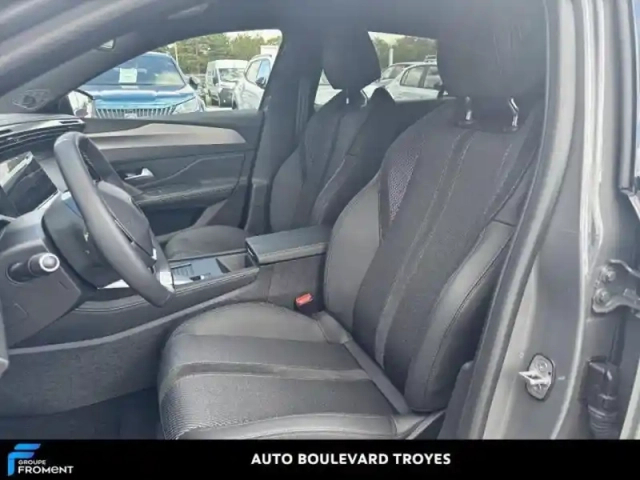 Peugeot 308 e- 156ch batterie 54 kwh gt — photo 11