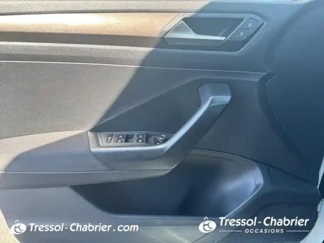 Volkswagen T-Roc 1.0 tsi 115 start/stop bvm6 lounge — photo 20