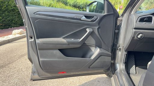 Volkswagen T-Roc 1.5 TSI 150 DSG7 - Carat – 2019 – 91976 km – Essence – Boîte Automatique — photo 19