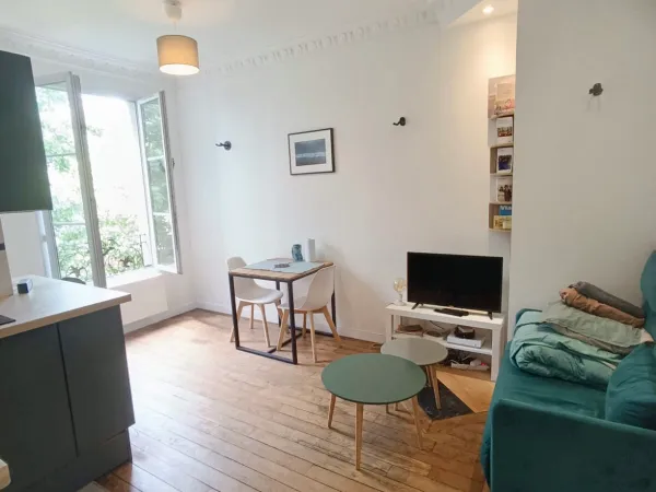 À louer - Appartement meublé lumineux et traversant de 27 m²- Saint-Ouen-sur-Seine