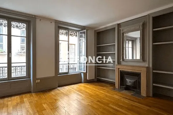 Appartement 3 pièces 85 m²