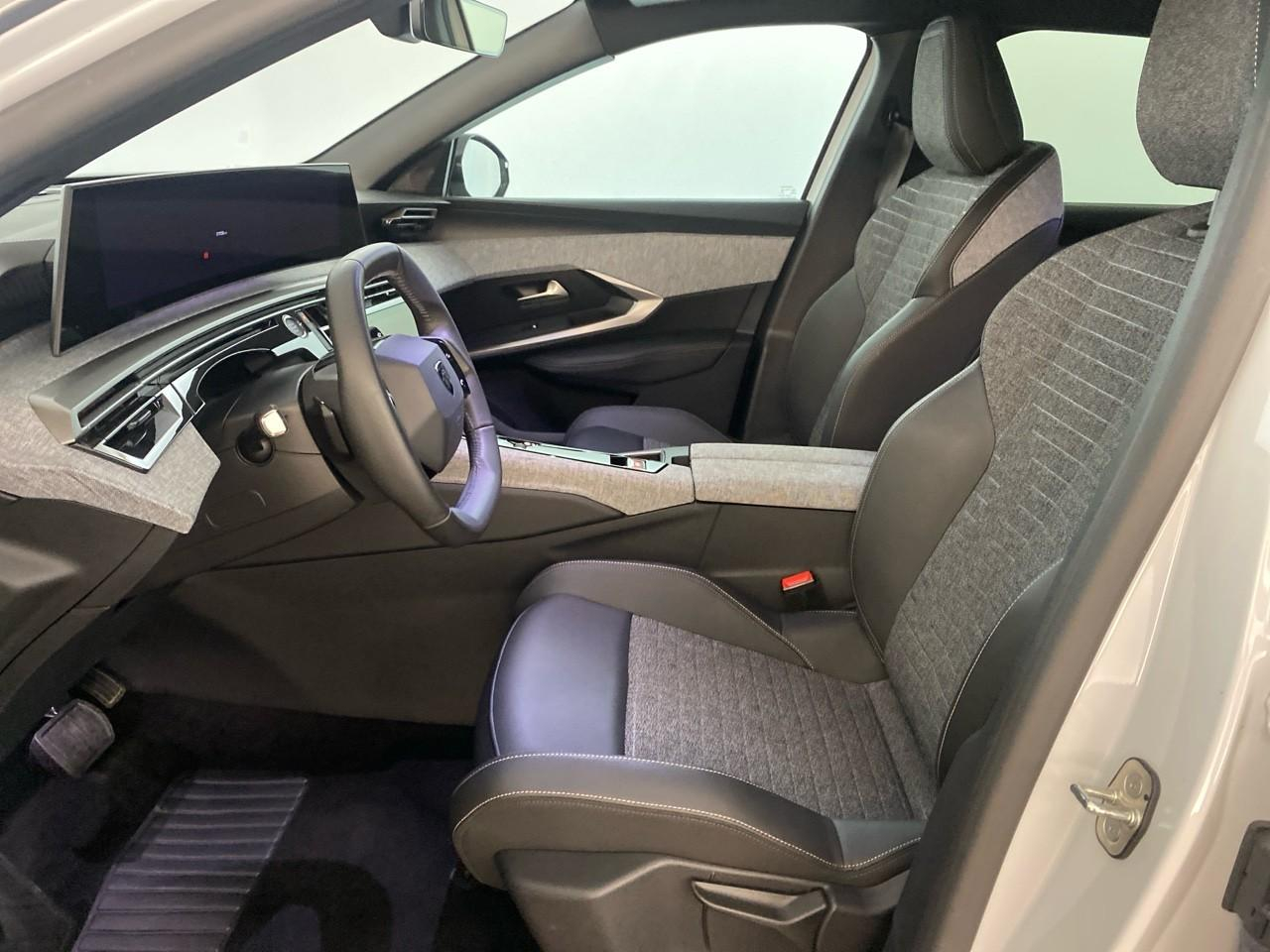 Peugeot 3008 electrique 210 ch 73 kwh allure — photo 9