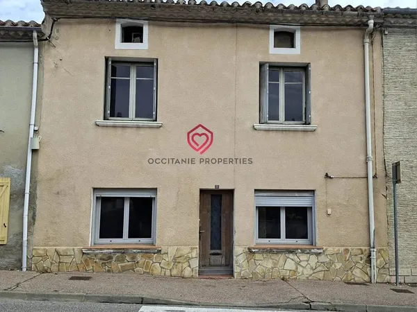 Maison de village avec jardin - Fort potentiel