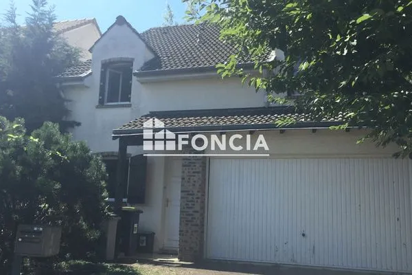 Maison 6 pièces 143 m²