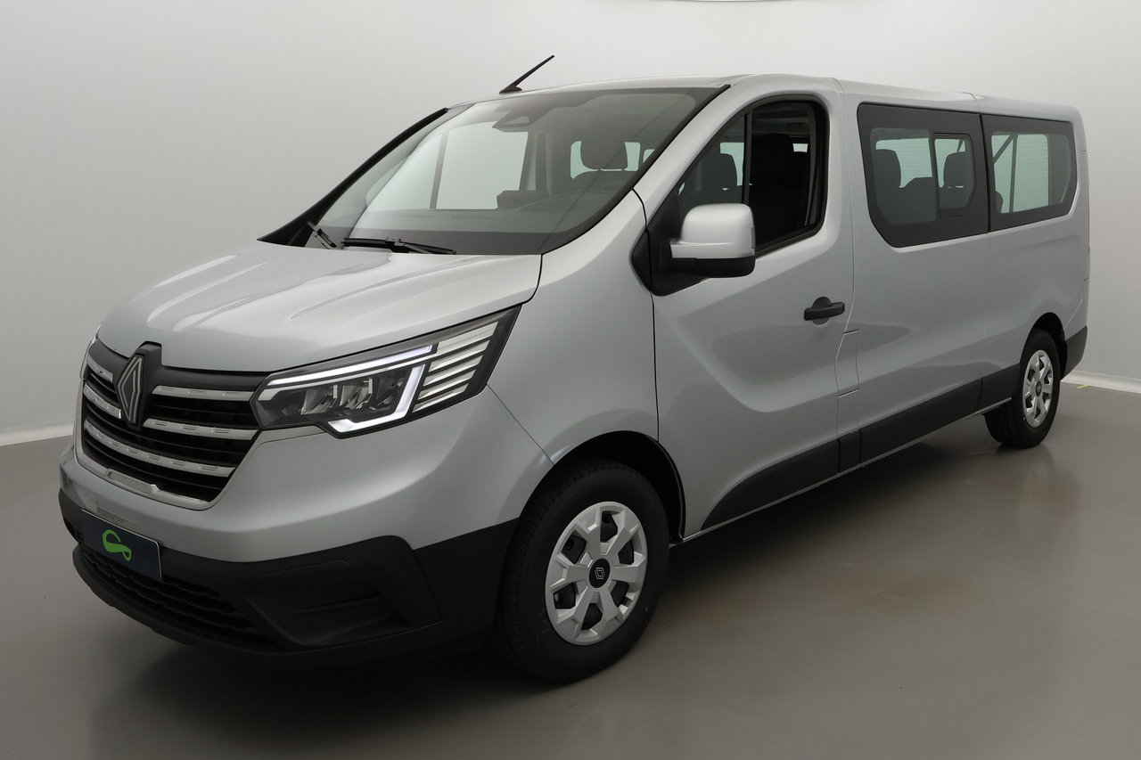 Renault Trafic — photo 1