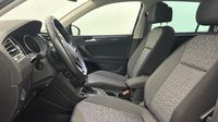 Volkswagen Tiguan 2.0 TDI 150ch Life Plus DSG7 — photo 12