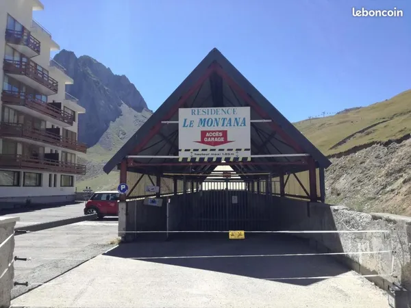 Parking Couvert Montana
