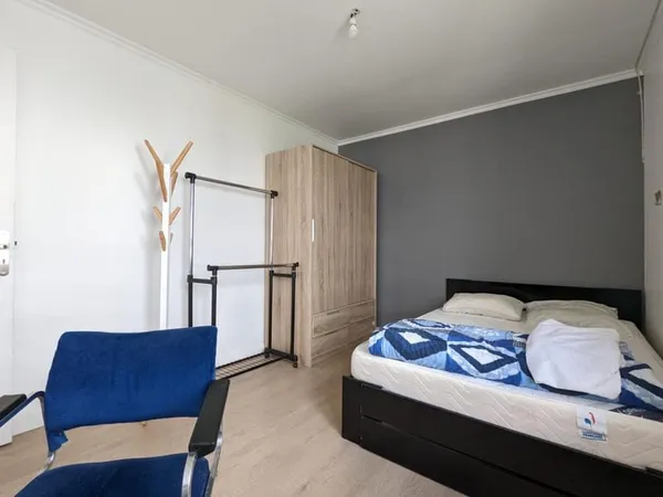 Chambre meublée dans colocation - Quartier Bourg-l'Évêque, Rennes