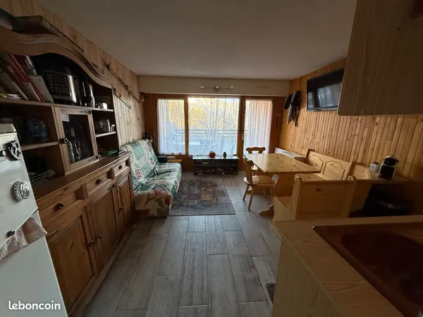LE SAUZE - PIED DES PISTES - 40 m² RÉNOVÉS