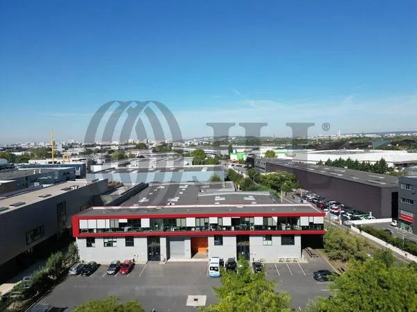 Local d'activité 2228 m²