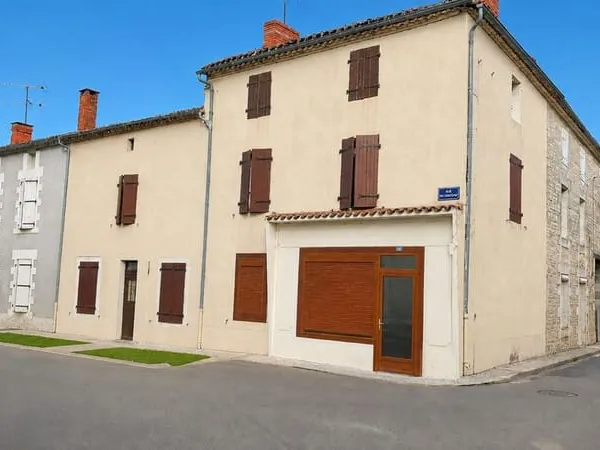 Maison de ville 126m² - Centre MANSLE