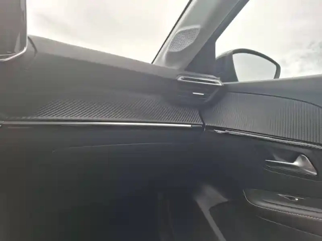 Peugeot 208 puretech 100 s&amp;s bvm6 — photo 25