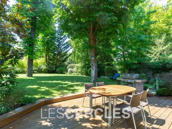 Maison de luxe 8 pièces 200 m²