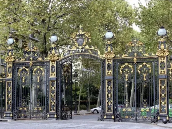 Vends t5 - 157 m² - Paris 8Ème