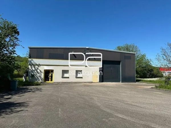 Local d'activité 600 m²