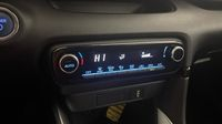 Toyota Yaris 116h Dynamic 5p MY22 — photo 26
