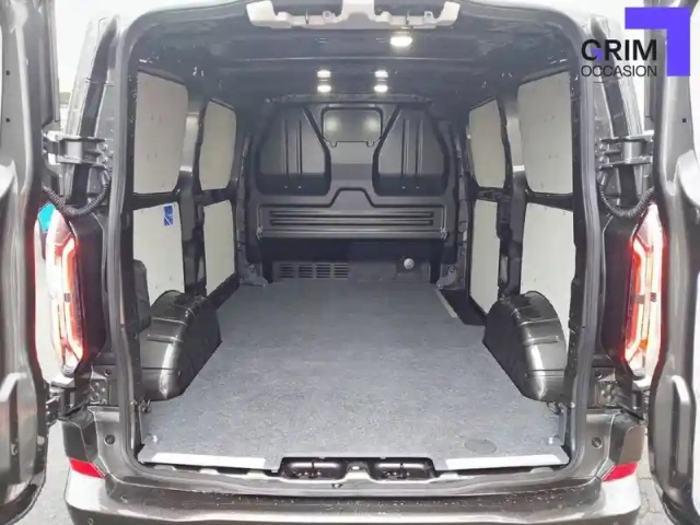 Ford Transit e- custom fgn 320 l1h1 136 ch batterie 64 kwh — photo 52