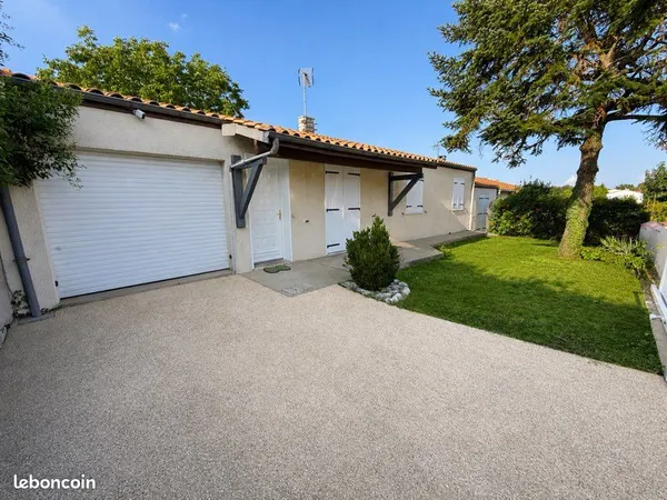 Maison 6 pièces de plain-pied - 5 chambres