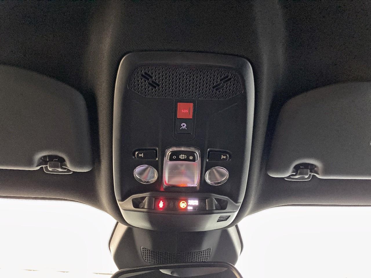 Peugeot 2008 hybrid 145 ch e-dcs6 allure — photo 19