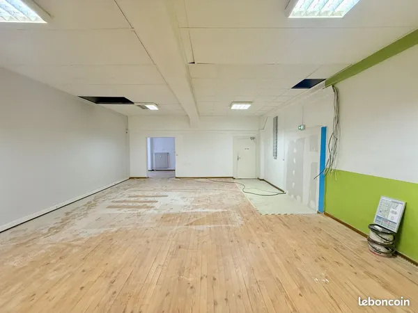 Garage 219 m² Mulhouse