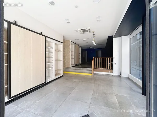 Local 100 m² Noyon
