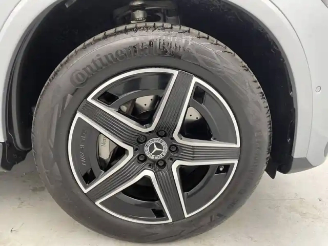 Mercedes Glc 300 de 9g-tronic 4matic — photo 13