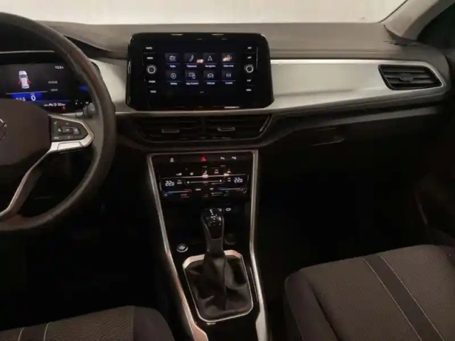 Volkswagen T-Roc 1.5 tsi evo2 150 start/stop dsg7 vw edition — photo 10