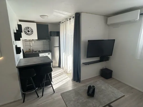 Location studio meublée à Fréjus