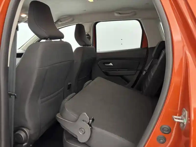 Dacia Duster eco-g 100 4x2 — photo 38