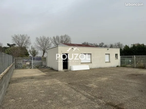 LOCAL D'ACTIVITE 50 m² AULNAT