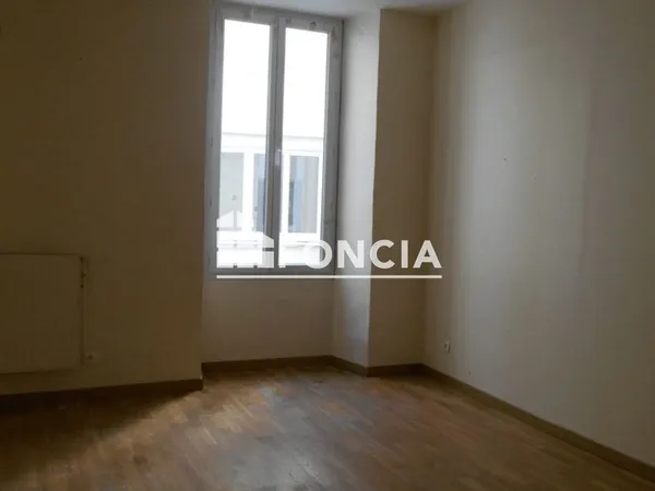 Appartement Location Romans-sur-Isère 2p 75m² 625€