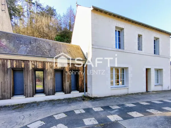 Maison de bourg 156 m2 et 6 pièces