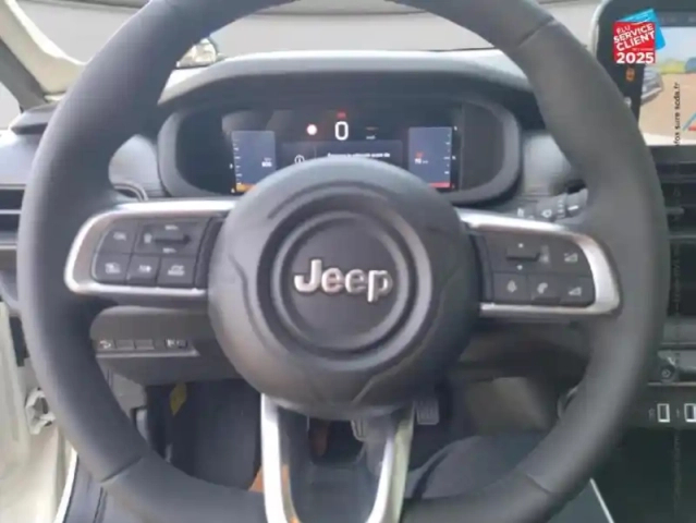 Jeep Avenger 1.2 turbo t3 100ch altitude — photo 12