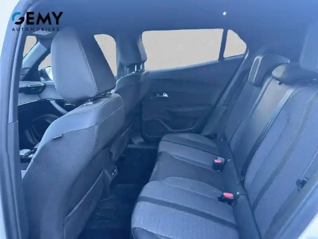 Peugeot 2008 electrique 136 ch — photo 44