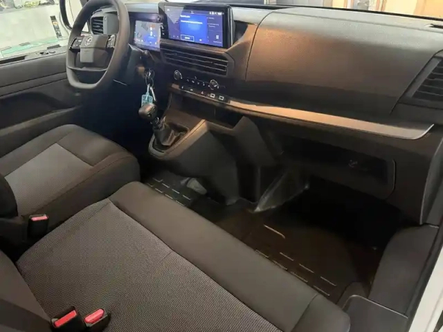 Opel Vivaro fgn diesel 120 ch m manuelle — photo 66