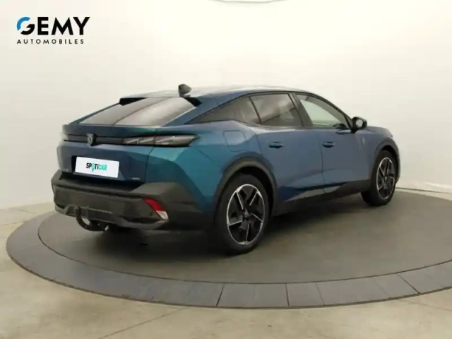 Peugeot 408 phev 225 e-eat8 — photo 18