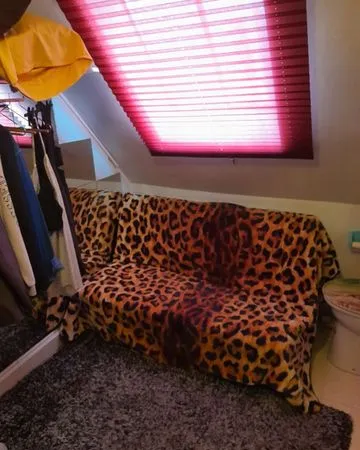 Vends studette à PARIS 8