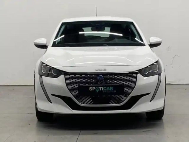 Peugeot 208 e- 136ch style